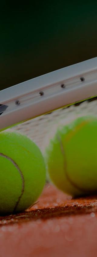 Универсальный теннисный корт