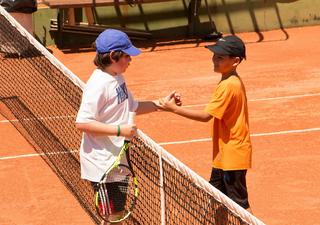 Теннис для детей: преимущества, недостатки и когда начинать