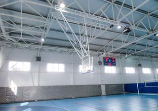 Універсальний майданчик у спортивному залі Закарпатського угорського інституту ім.Ференца Ракоці II